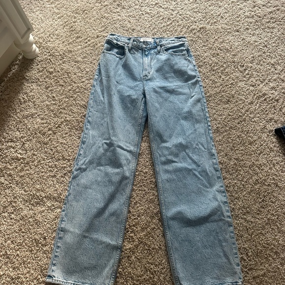 Classic Blue Women's Jeans - Picture 1 of 4